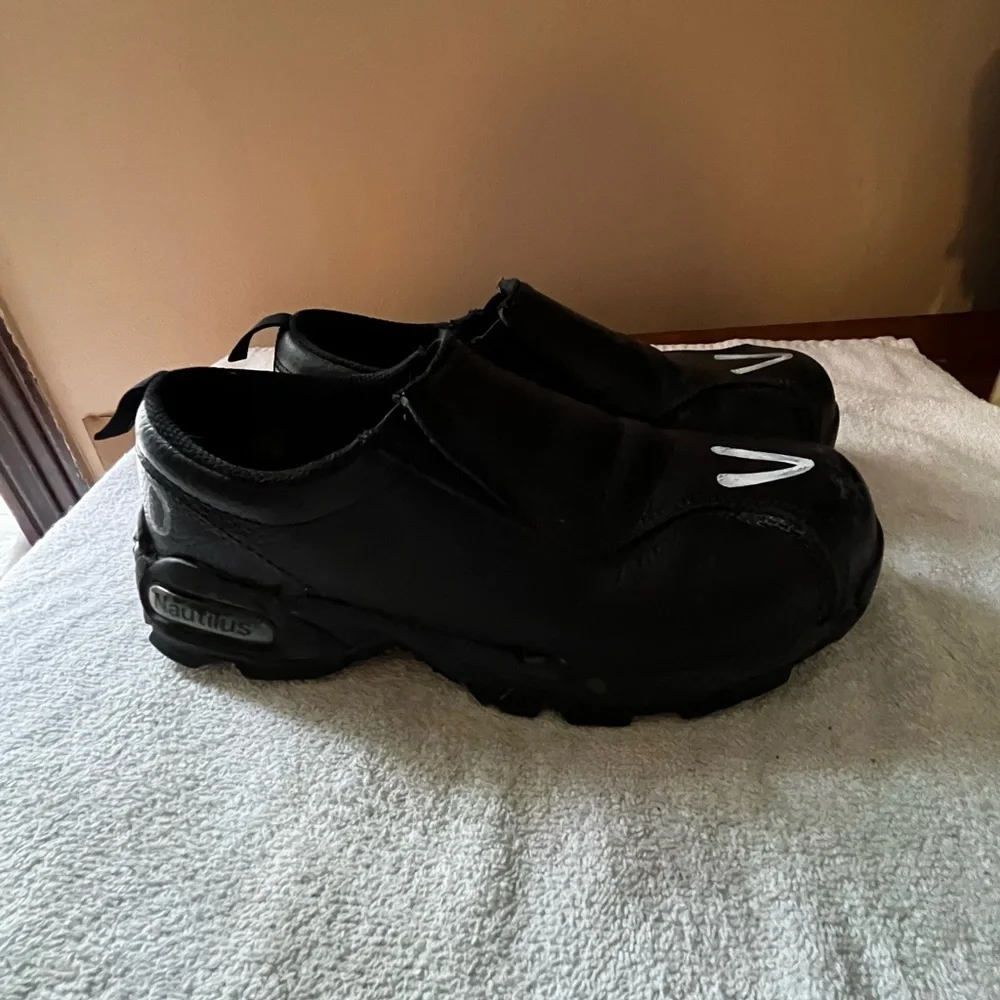 Nautilus Imperfection Black Leather Steel Toe Shoes Sz 10
